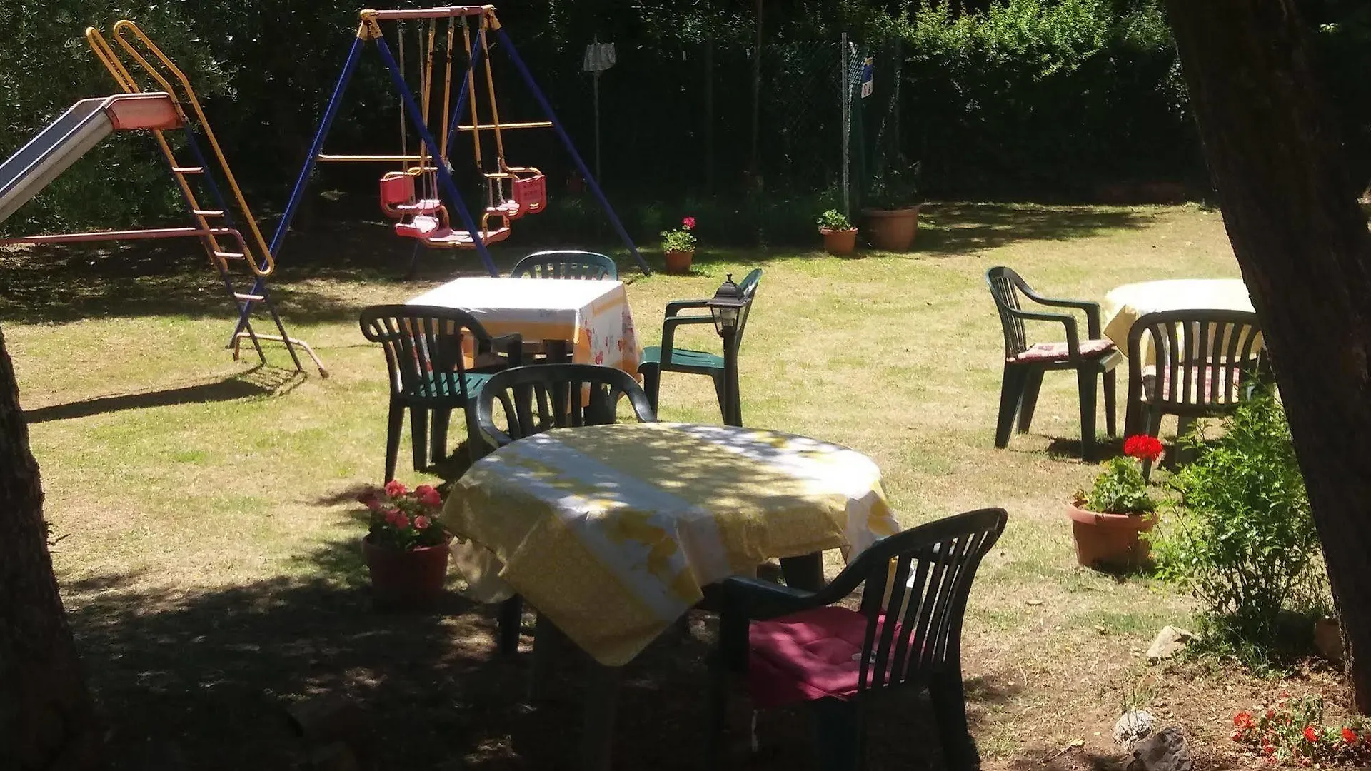 Azzurre Beb Bed & Breakfast Laterina 3*,